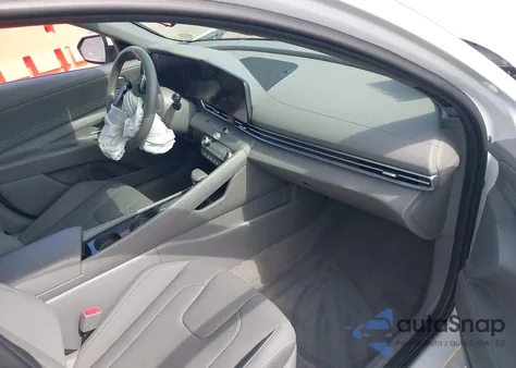 2024 Hyundai Elantra Sel from USA, damaged, VIN KMHLS4DG0RU646968